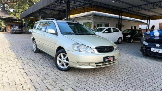 TOYOTA FIELDER 1.8 16V GASOLINA 4P AUTOMÁTICO TOYOTA FIELDER 1.8 16V GASOLINA 4P AUTOMÁTICO
